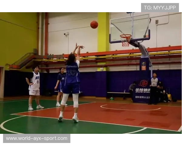 青年女子篮球赛季报名人数创新高显示项目活力，女子篮球队招生